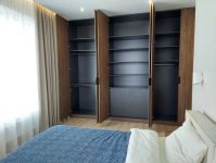    JACK HOUSE,     !  2-     